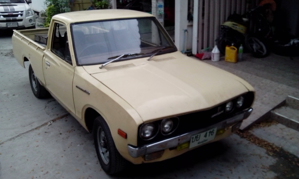 ขาย datsun 620 ช้างเหยียบ