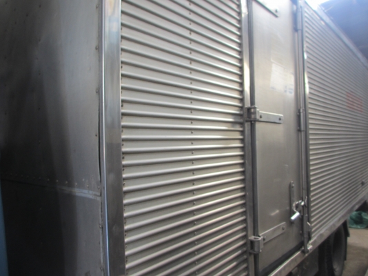 ขาย6ล้อ NPR59PU5M ตู้แห้งอลูมิเนียมสวย