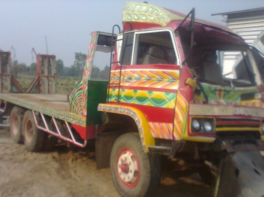 ISUZU JCM 185 HP 6BF1 รถหางปลา 10 เพลาเดียว มีหางไฮดรอลิกส์ขึ้นรถเกี่ยวครบพร้อม เครื่องแน่นดีแรงดี หัวเก๋งลายสวยต้องเก็บรายละเอียดเล็กน้อย ช่วงล่างคัชซีสวยมากไม่มีดาม ยางสภาพดี 10 เส้นพร้อมบรรทุกพร้อมใช้ เอกสารทะเบียนครบพร้อมโอน ราคาต่อรองได้ครับ