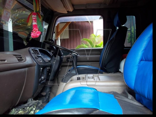 ขาย อีซุ 260 แรง โบอินเตอร์ / 2 เพลาดั๊มมิเนียมสวยๆ