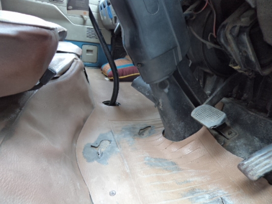 ขายรถอีซูซุ6ล้อ115แรง สภาพสวยๆพร้อมใช้งานคับ