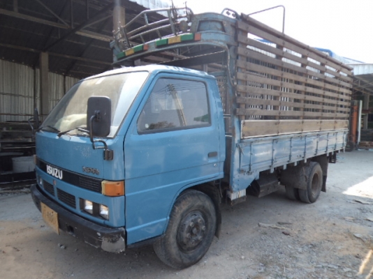 ขายรถอีซูซุ6ล้อ115แรง สภาพสวยๆพร้อมใช้งานคับ