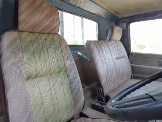 ขายรถอีซูซุ6ล้อ115แรง สภาพสวยๆพร้อมใช้งานคับ