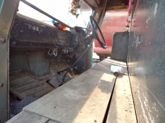 ขายรถ10ล้ออีซูซุหัวยาวเทลอร์เข็นแม็กโคพร้อมใช้งานคับ