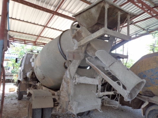 ขายรถอีซูซุ6ล้อร็อกโม่ปูน185แรงม้า เบรกทิฟฟี เพาเวอร์ สภาพดีพร้อมใช้งาน