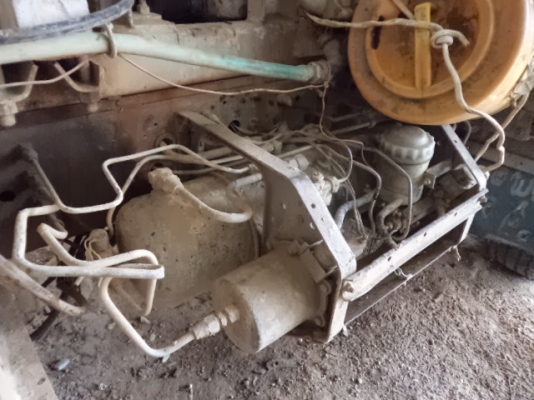 ขายรถอีซูซุ6ล้อร็อกโม่ปูน185แรงม้า เบรกทิฟฟี เพาเวอร์ สภาพดีพร้อมใช้งาน