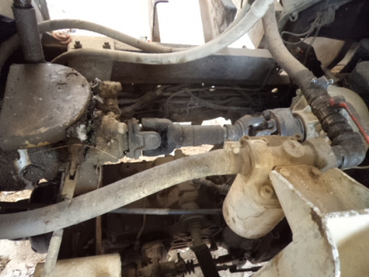 ขายรถอีซูซุ6ล้อร็อกโม่ปูน185แรงม้า เบรกทิฟฟี เพาเวอร์ สภาพดีพร้อมใช้งาน