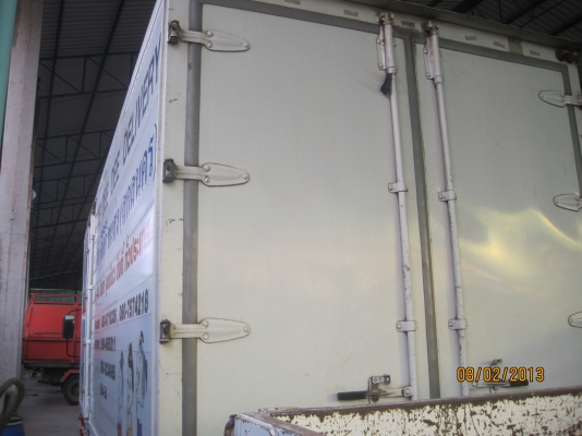 ขายรถบรรทุก6ล้อตู้3บาน ISUZU DECA  URO 3  FRR 210 รถสวยมากเลยครับ