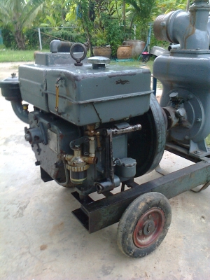 ต้องการขายเครื่องสูบน้ำคูโบต้าknd40ด่วน