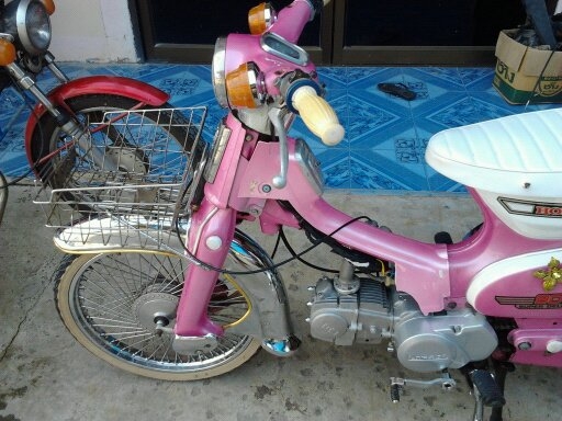 ขาย C 70 สวยสวย ทะเบียนแท้ เครื่อง 150 CC อินวอย