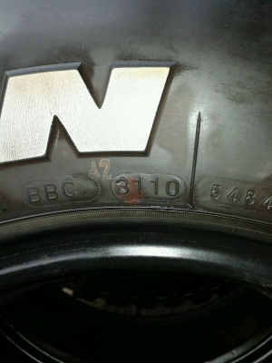 ขาย ยางMud MAXXIS BIGHORN 764ขนาด265/75R16ปี10สวยๆครับ(ชุดที่ 2) 3110 ขาย ยางMud MAXXIS BIGHORN 764ขนาด265/75R16ปี10สวยๆครับ(ชุดที่ 2) 3110