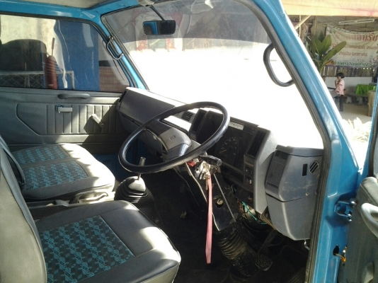 ขายรถหกล้อพร้อมใช้ สภาพงามมาก ขายรถหกล้อพร้อมใช้ สภาพงามมาก