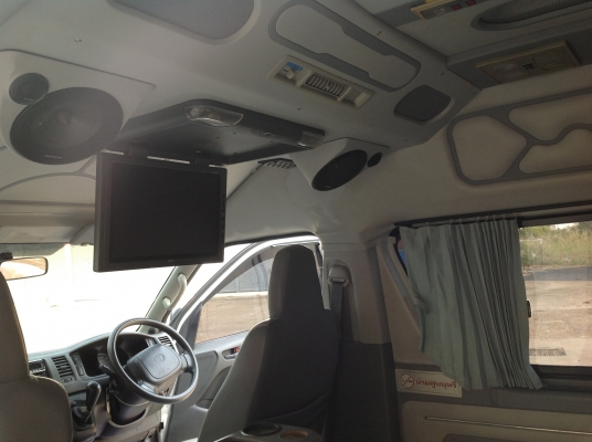 ขายรถตู้V.I.P คอมมิวเตอร์ หลังคาสูง