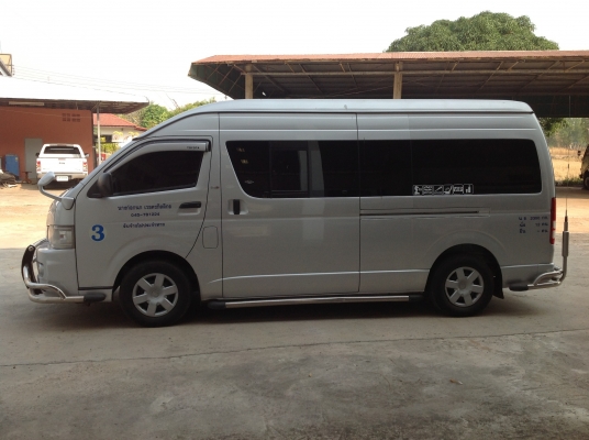 ขายรถตู้V.I.P คอมมิวเตอร์ หลังคาสูง