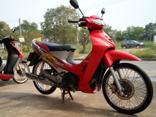 ขาย Wave 125 R กุญแจใหญ่ ภาษีไม่ขาดต่อ เครื่องเดิมๆแน่ๆ ราคา 18,900 ต่อรองได้