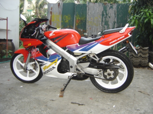 NSR 150SP ขายด่วน เอ็น เอส อาร์ 150 SP โปรอามร์ ทำสีใหม่ ทั้งคัน สวยมาก สนใจ ติด ต่อ ฝ่ายขาย คุณ JANG โทร 0808051985 และ 0863556131 มี สอง คัน สีแดง และ สีเขียวส้ม คัน ละ 39900 บาท SILOM SOI 10 SURIYAWONG BANGRAK BANGKOK 10500 NSR 150SP ขายด่วน เอ็น เอส อาร์ 150 SP โปรอามร์ ทำสีใหม่ ทั้งคัน สวยมาก สนใจ ติด ต่อ ฝ่ายขาย คุณ JANG โทร 0808051985 และ 0863556131 มี สอง คัน สีแดง และ สีเขียวส้ม คัน ละ 39900 บาท SILOM SOI 10 SURIYAWONG BANGRAK BANGKOK 10500