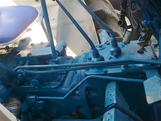 ขายด่วน!..รถไถ FORD 6600 TA รถสวย ทรงดี เก่านอก ปรับสภาพ พร้อมใช้  สุดขีด แถมฟรี ใบดันหน้า ผาน 3 ไว้ให้ ใช้งาน.