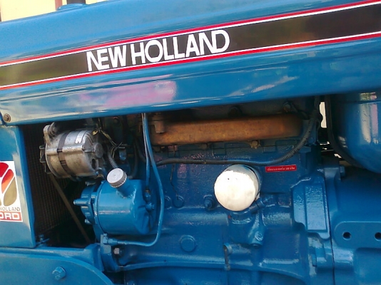 ขายด่วน!..รถไถ FORD 6600 TA รถสวย ทรงดี เก่านอก ปรับสภาพ พร้อมใช้  สุดขีด แถมฟรี ใบดันหน้า ผาน 3 ไว้ให้ ใช้งาน.