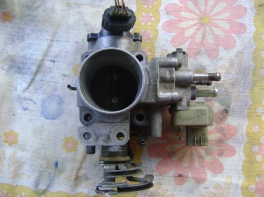 กระจกข้างไฟฟ้า และลิ้นเร่ง(ปีกผีเสื้อ) 4A-FE