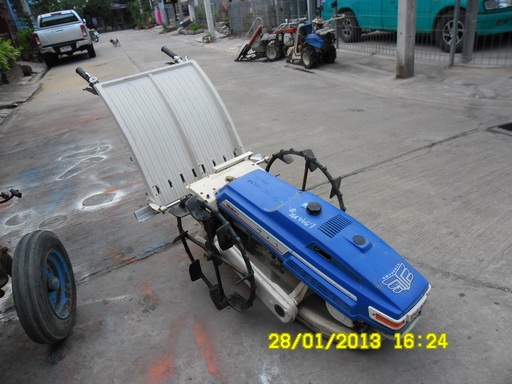 ขายรถดำนาสองแถวสภาพดีเอาไปใช้งานได้เลย