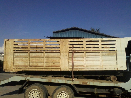 ขายกระบะสิบล้อสามมิตร สวย สภาพดี