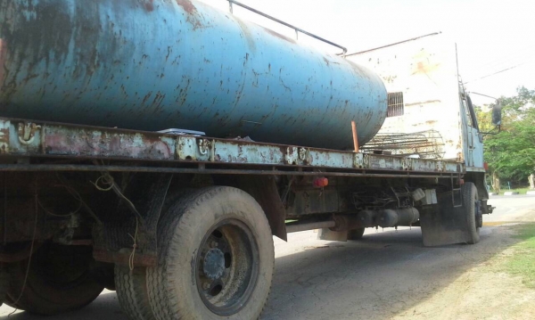 รถบรรทุก 6 ล้อ Isuzu