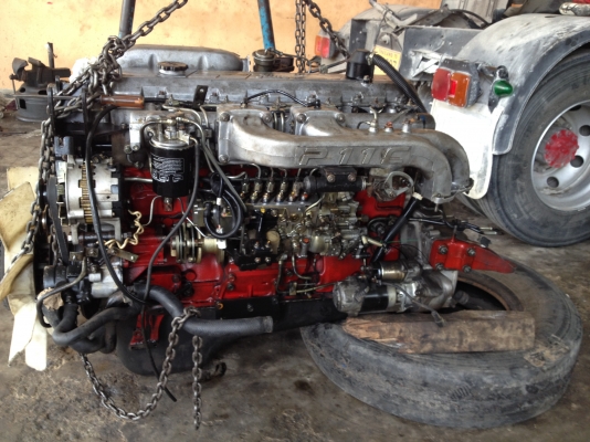ขายเครื่อง hino p11 tc330