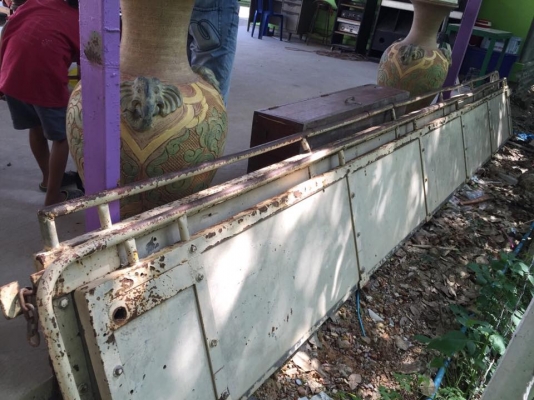 10 ล้อเพลาเดียว กระบะเปิดข้าง (ฝาข้างถอดออกมีให้ครบ)ISUZU JCM วางเครื่อง 168 แรง EH700 รถสวยมากๆ คัสซีสวย หัวสวย เครื่องสวย รถปี 2522 เล่มติดมือ