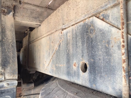 10 ล้อเพลาเดียว กระบะเปิดข้าง (ฝาข้างถอดออกมีให้ครบ)ISUZU JCM วางเครื่อง 168 แรง EH700 รถสวยมากๆ คัสซีสวย หัวสวย เครื่องสวย รถปี 2522 เล่มติดมือ