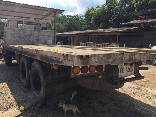 10 ล้อเพลาเดียว กระบะเปิดข้าง (ฝาข้างถอดออกมีให้ครบ)ISUZU JCM วางเครื่อง 168 แรง EH700 รถสวยมากๆ คัสซีสวย หัวสวย เครื่องสวย รถปี 2522 เล่มติดมือ