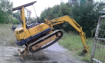 รถขุด แบคโฮ KOMATSU: PC 30-5 เครื่องยนต์ 3 สูบ มือสองญี่ปุ่น พร้อมใช้ รถขุด แบคโฮ KOMATSU: PC 30-5 เครื่องยนต์ 3 สูบ มือสองญี่ปุ่น พร้อมใช้