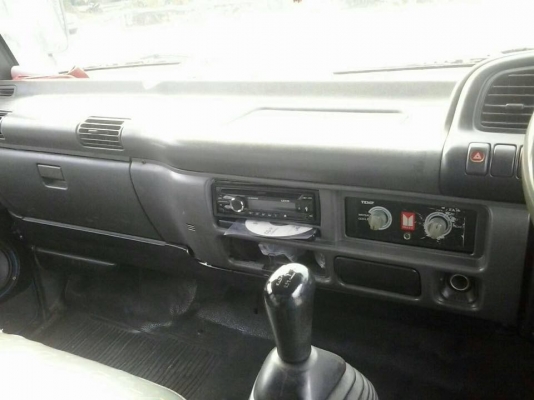 รถ 6 ล้อ ตู้ 10 บาน