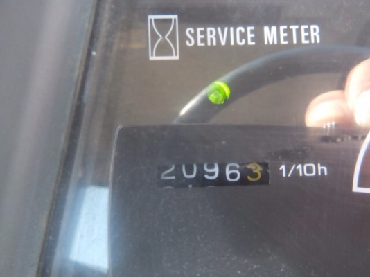 ขาย KOMATSU WA100-3 นำเข้าจากญี่ปุ่น 090-986-2521 อ๊อบ