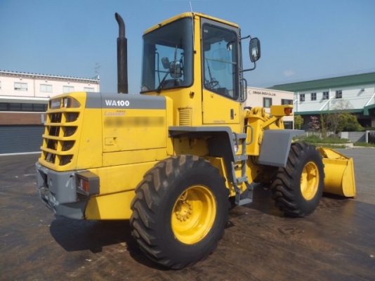 ขาย KOMATSU WA100-3 นำเข้าจากญี่ปุ่น 090-986-2521 อ๊อบ
