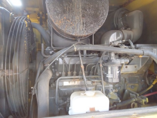 ขาย KOMATSU WA100-3 นำเข้าจากญี่ปุ่น 090-986-2521 อ๊อบ