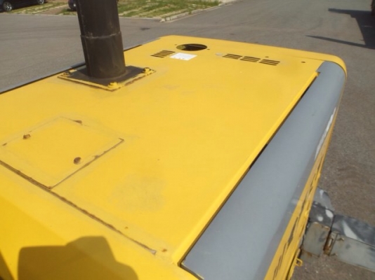 ขาย KOMATSU WA100-3 นำเข้าจากญี่ปุ่น 090-986-2521 อ๊อบ