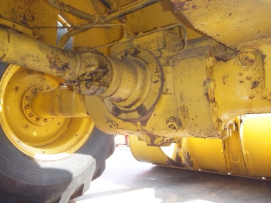 ขาย KOMATSU WA100-3 นำเข้าจากญี่ปุ่น 090-986-2521 อ๊อบ