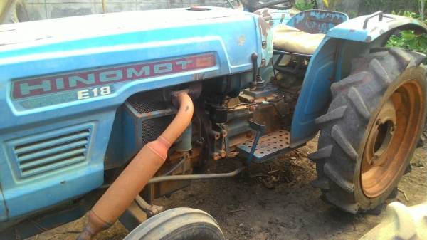 ขายรถไถ HINOMOTO  E18  ราคา 38,000 อ.แกลง จ.ระยอง  ติดต่อสอบถาม 0818618678