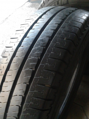 215/70R15 MICHELIN AGILIS ชุด 4 เส้น tel.081-427-3941 215/70R15 MICHELIN AGILIS ชุด 4 เส้น tel.081-427-3941