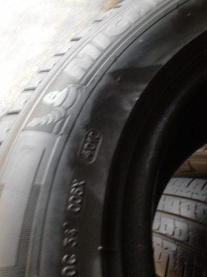 215/70R15 MICHELIN AGILIS ชุด 4 เส้น tel.081-427-3941 215/70R15 MICHELIN AGILIS ชุด 4 เส้น tel.081-427-3941