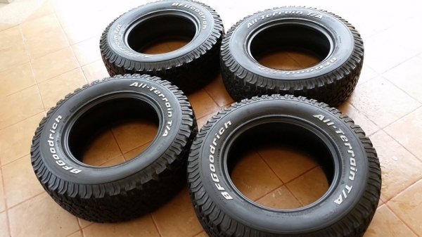 ขายยาง BF All Terrain 265/70R17 ขายยาง BF All Terrain 265/70R17