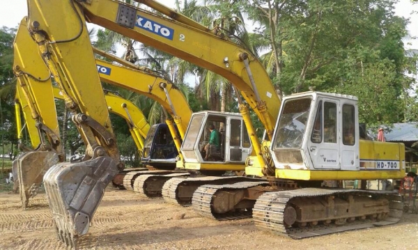 ขายด่วน 3 คัน (มาร์คII 2 คันเเละคาโต้ 1 คัน)