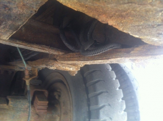 ขาย10ล้อ หน้ายาว 2 เพลาเดิม กระบะเรียบพร้อมใช้ (เจ้าของขายเอง) ขาย10ล้อ หน้ายาว 2 เพลาเดิม กระบะเรียบพร้อมใช้ (เจ้าของขายเอง)