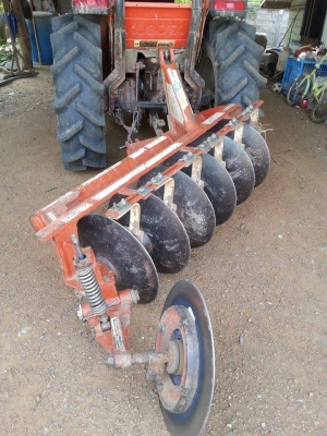 ขายผานพรวน CMT. 6*24. สภาพดี พร้อมใช้งาน ขายผานพรวน CMT. 6*24. สภาพดี พร้อมใช้งาน