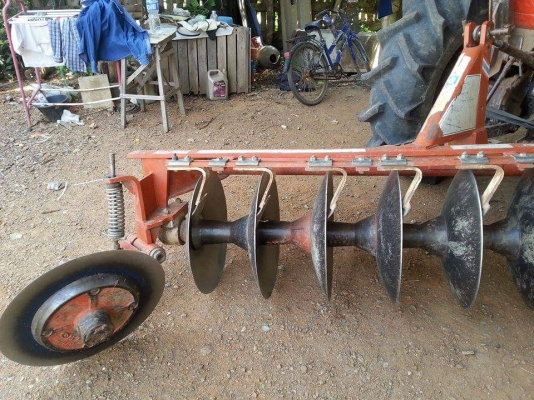 ขายผานพรวน CMT. 6*24. สภาพดี พร้อมใช้งาน ขายผานพรวน CMT. 6*24. สภาพดี พร้อมใช้งาน