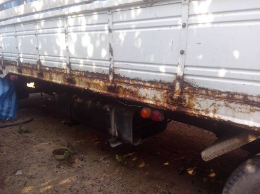 **639,000 บ.ต่อรอง/// 6ล้อช่วงยาว DECA-210 ** ขาย ISUZU DECA-210 6ล้อบรรทุกช่วงยาว6.20ม. ISUZU DECA FRR32L2 6HL1-210HP เครื่องดี แน่น แรงดี ครับ เกียร์ดี ไม่หลุด เข้าง่าย ช่วงล่างแน่นดี คัสซีใหญ่ สวยทั้งเส้น ไม่มีผุ Fหน้า-หลัง ครบ ครับ กระบะพื้นไม้ ปูทับด