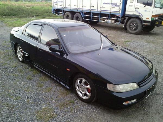 ACCORD2.2 EXiเครื่องดี เกียร์AUTOปี94 ภายในสวยภายนอกเงา