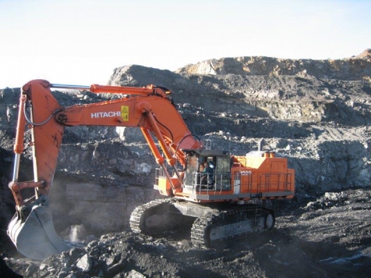 รถขุด HITACHI EX1200-6  4235ชม.  ปี2012 (120ตัน) ใครหาอยู่ติดต่อมาได้เลยครับ