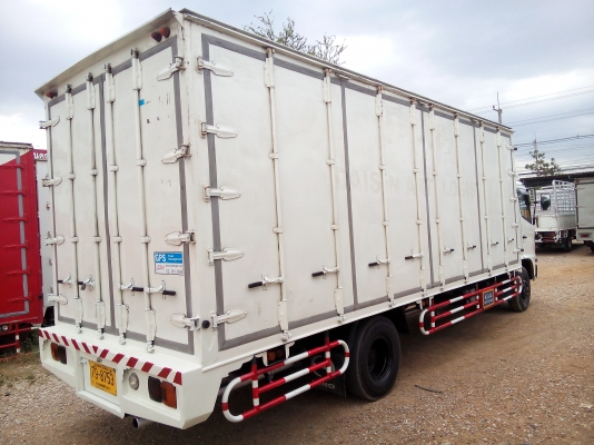 6 ล้อกลาง  *Euro.3*  HINO *ซีรีย์500*  FC9J  175 แรงม้า *คอมมอนเรว*  *ยาว 6.50 ม.*  รถสวยเดิม+สวยจริง * รถห้างแท้ * มีเล่มพร้อม*