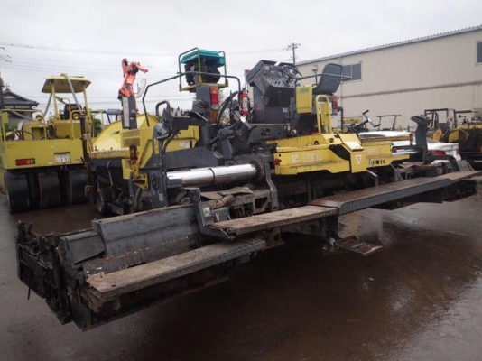 รถปูยาง MITSUBISHI MF61WE ยืดออก 6M เครื่อง CAT3064-E3T ปี2008  6890ชม. ใครหาอยู่ติดต่อมาได้เลยครับ